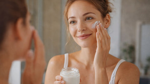 Honey Face Masks: Natural Skincare Recipes That Work - Ames Farm Single Source Honey