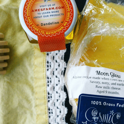 Moon Glow - Cosmic Wheel Creamery - Ames Farm Single Source Honey